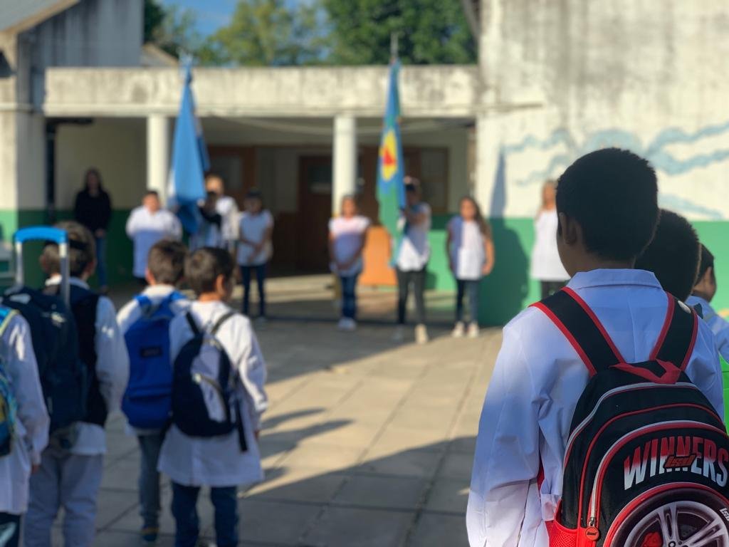 Colegios de Pilar en situación crítica