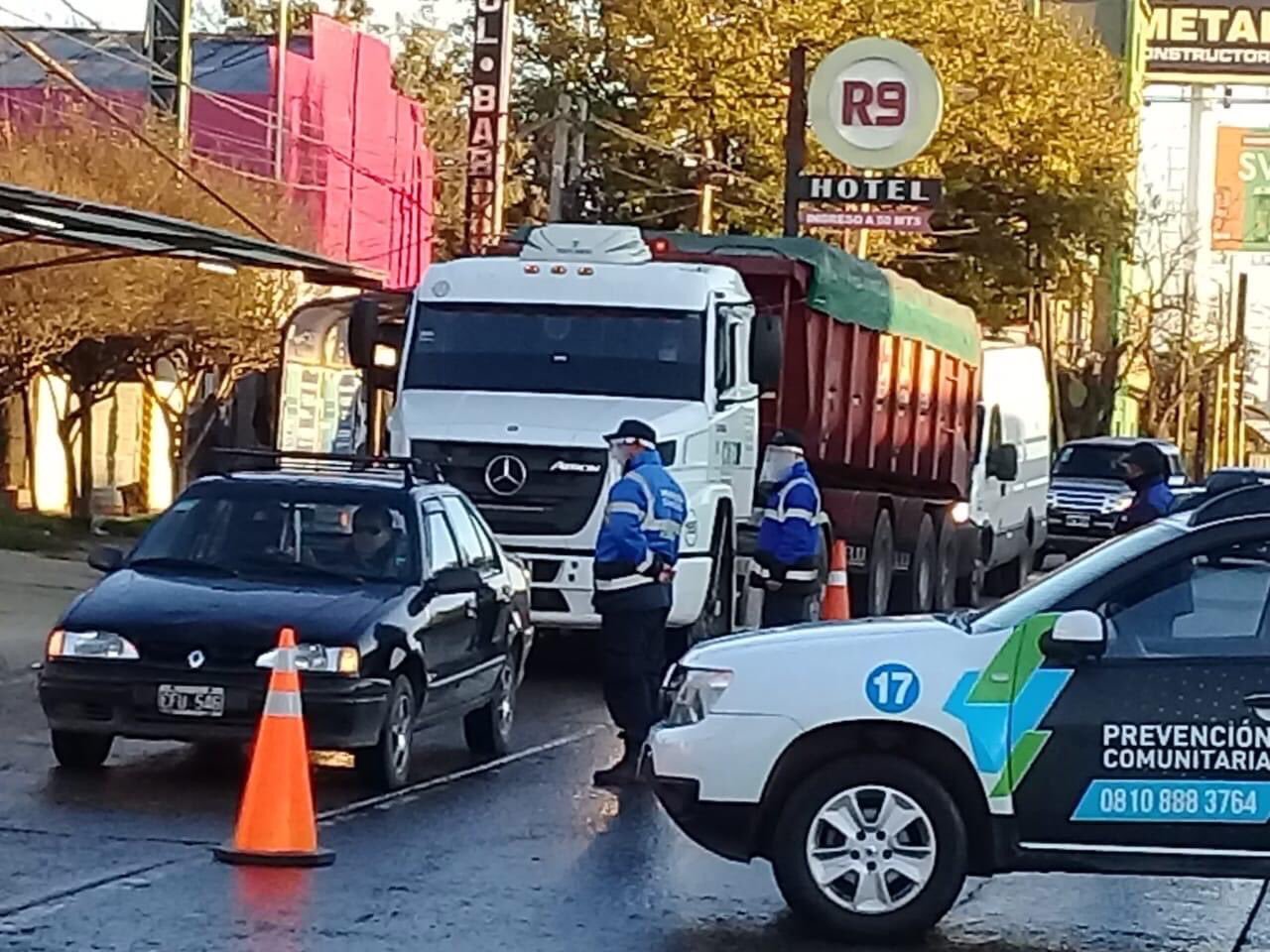 Escobar anuncia que fortalecerá los controles en cumplimiento del aislamiento