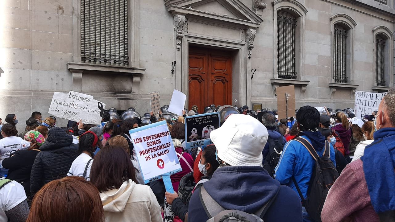 El jueves la Legislatura con sesión para tratar régimen para enfermeros y ficha limpia