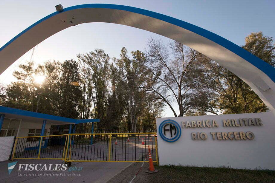 Menem declarado prócer con el peso de la explosión en Río Tercero