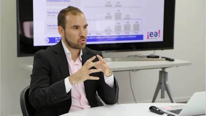 Guzmán ratificó crecimiento del 9% para este año Guzmán ratificó crecimiento del 9% para este año