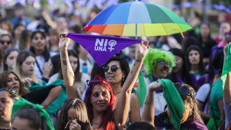 Se celebra en todo el país el día de la mujer
