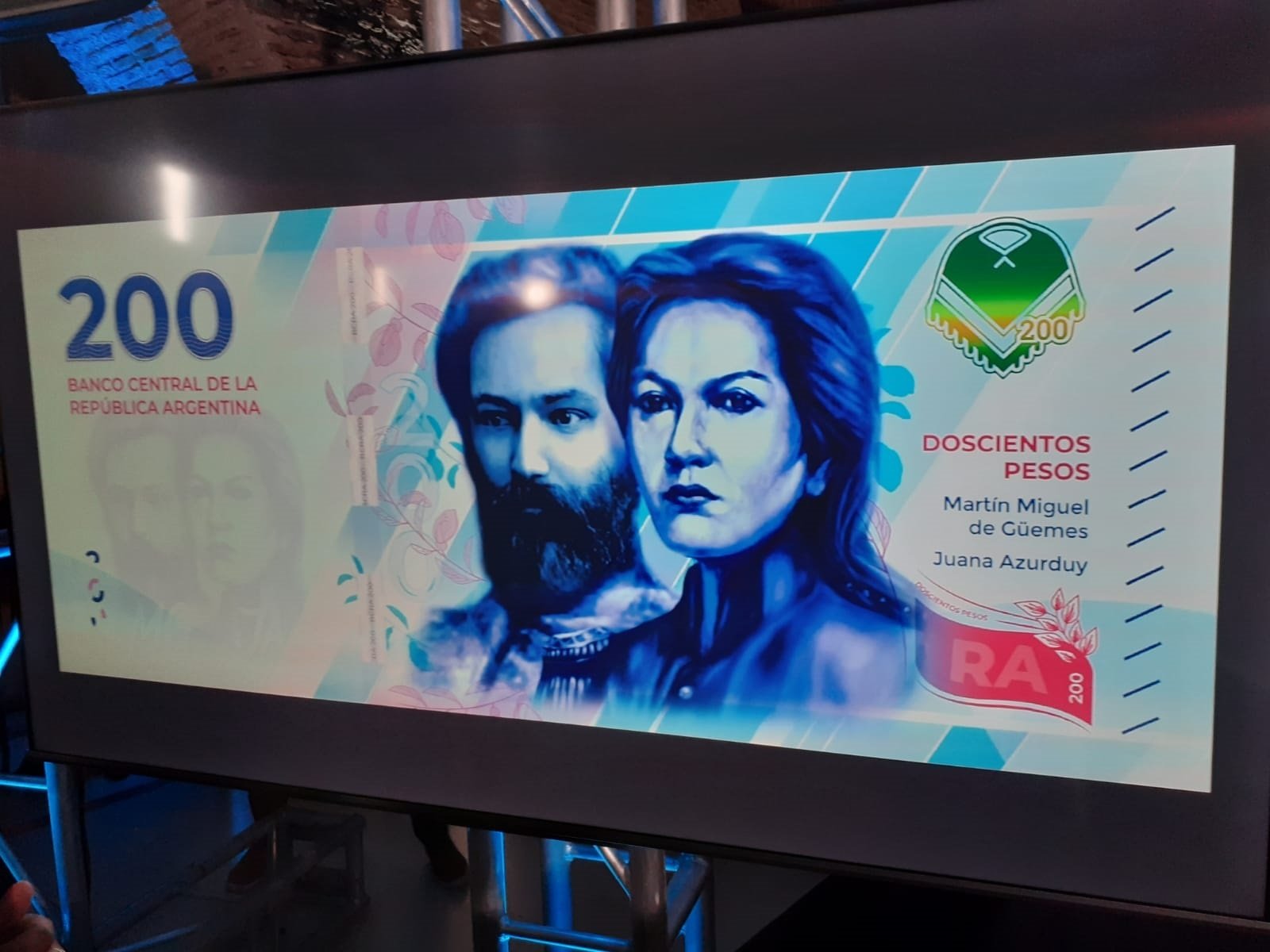Presentaron los nuevos billetes