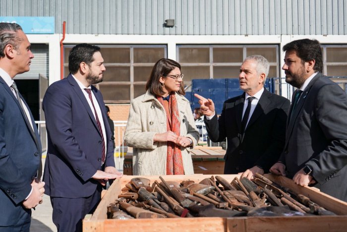 Destruyen 10 mil armas