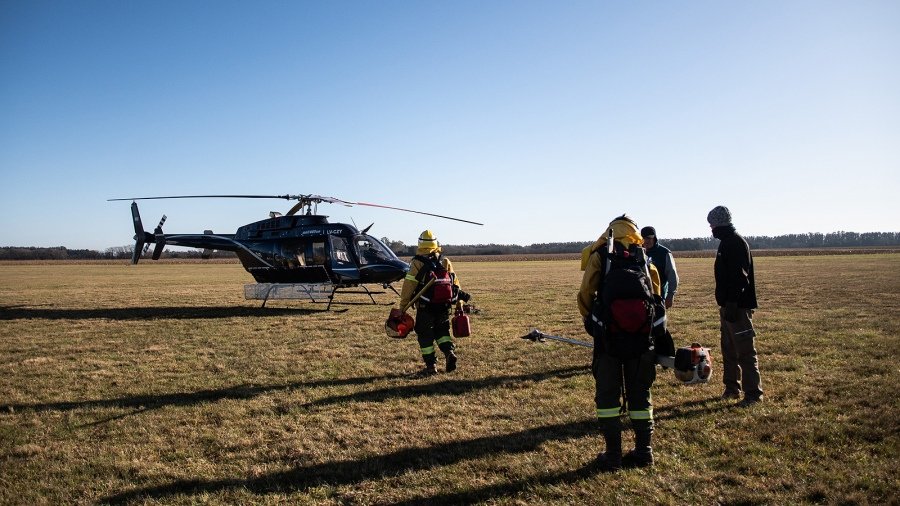 Las Fuerzas Armadas combaten los incendios forestales