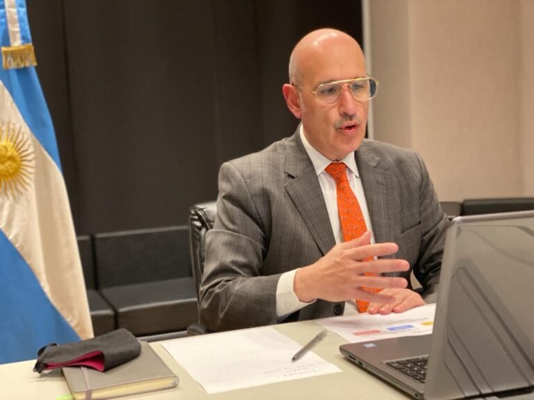 Massa anunció quienes lo acompañarán Massa anunció quienes lo acompañarán