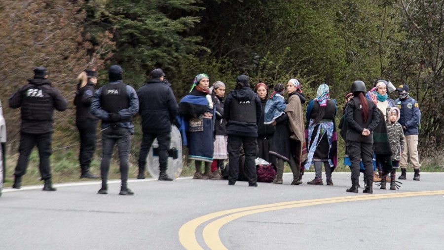 Las mujeres mapuches trasladadas a Bariloche