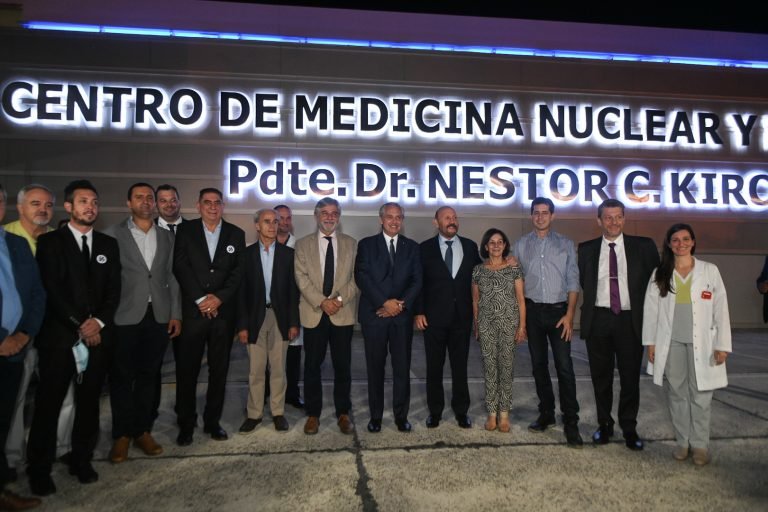 Formosa: Se inauguró un centro de medicina nuclear