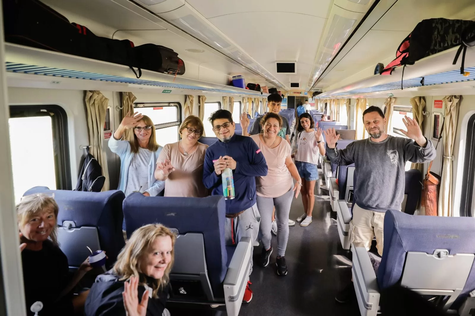 Récord de pasajeros en tren hacia todo el país