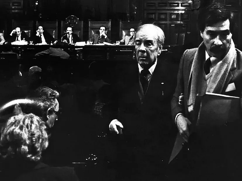 Artículo de Borges después de presenciar una jornada del Juicio a las Juntas