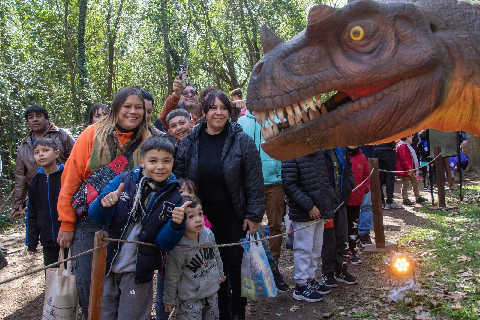 Parque jurásico con entrada gratuita en Pilar