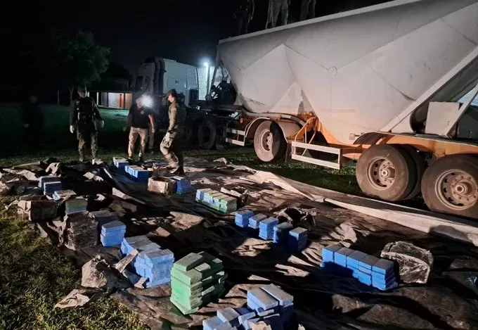 Secuestran 418 kilos de cocaína