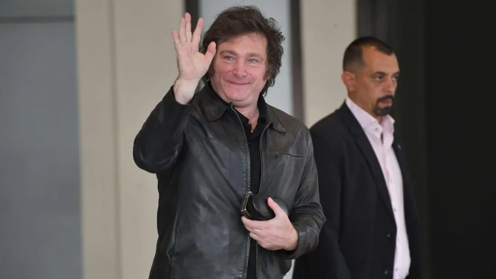 Milei: «Levantar en andas a Caputo» si logró 30% de inflación en diciembre Milei: «Levantar en andas a Caputo» si logró 30% de inflación en diciembre