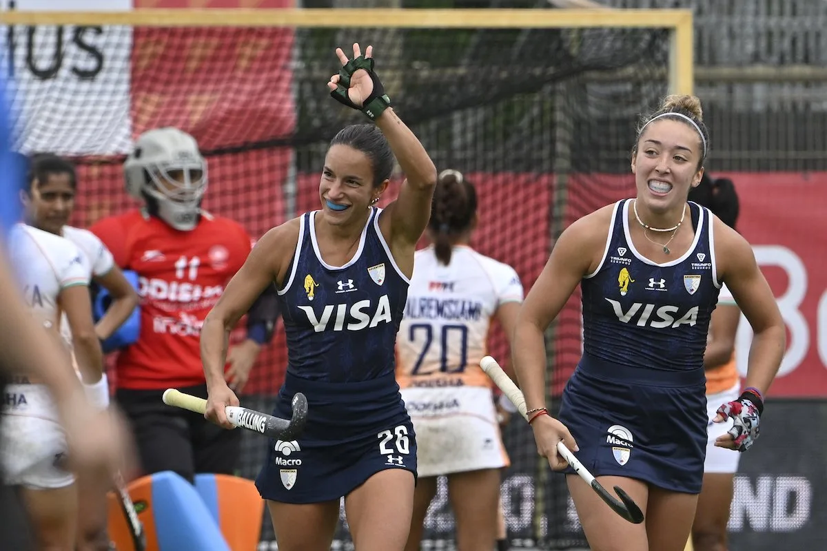 Goleada y pase a semifinales de Las Leonas