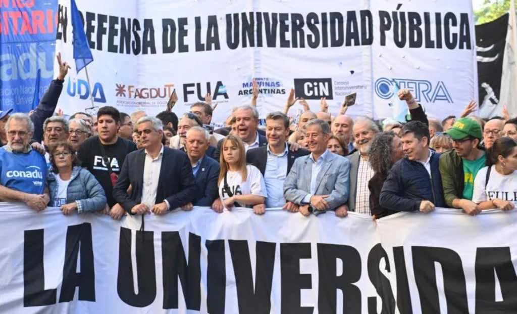 Comenzó el paro universitario